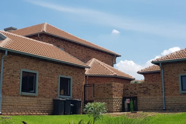 324718491_634635415095382_118548040173128622_n